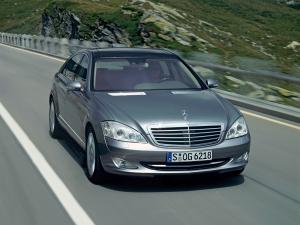 Mercedes-Benz S500